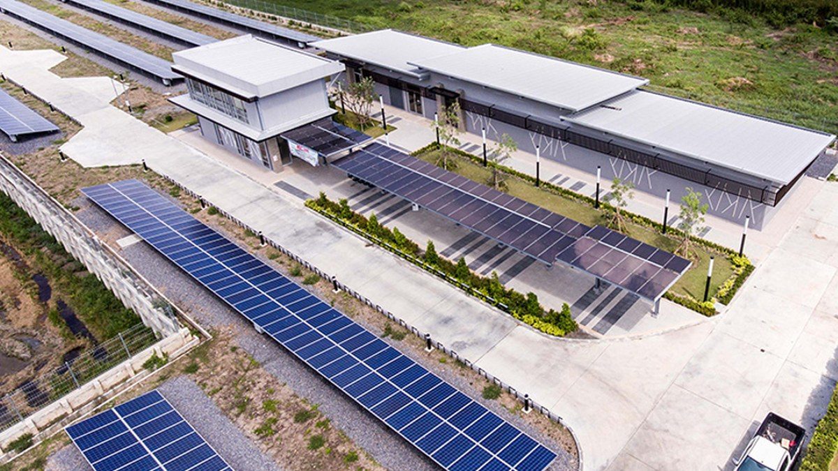 PTT Gas Station Community Microgrid
